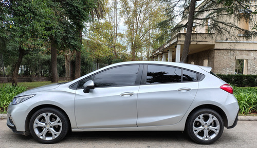 Chevrolet Cruze Lt 1.4 Mt 5 Puertas