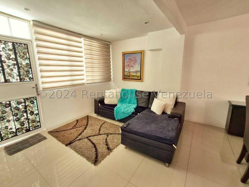 Venta Casa Con Ubicacion Estratégica En La Av Intercomunal Cabudare-barquisimeto Rah Ve