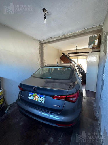 Ph En Venta 4 Ambientes Con Cochera Y Patio, Ramos Mejia Sur