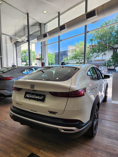 Fiat FASTBACK 1.3 T270 At6
