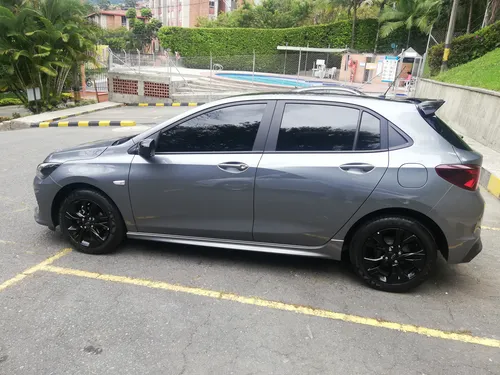 Chevrolet Onix 1.0T Rs Mt