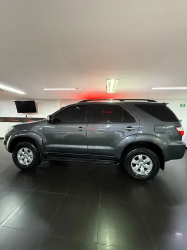 Toyota Fortuner 2.7l 4x2