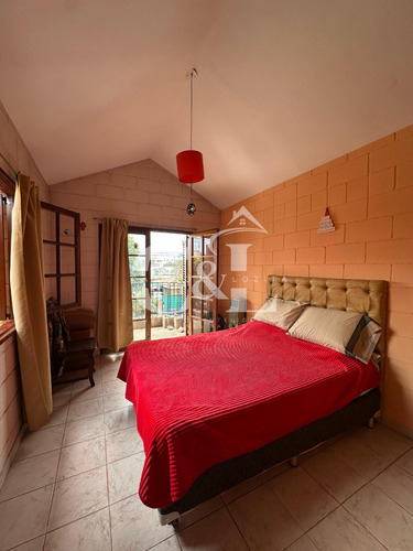Ph De 3 Dormitorios Con Pileta En Santa Rita Del Lago, Villa Carlos Paz