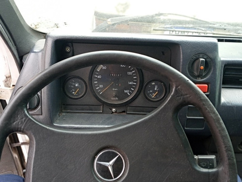 Mercedes-benz Baú Mb 180