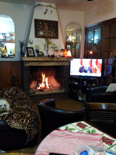 Imagen 5 de 12 de Buena Casa, Muy Comoda,