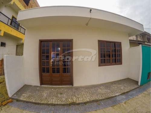 Excelente Casa E Sala Comercial No Centro De Navegantes (cód. 9117) - 3579483v