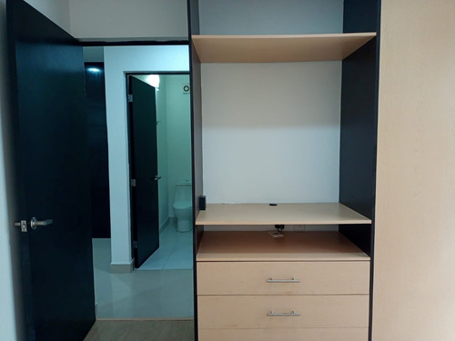 Imagen 2 de 28 de Hermoso Departamento Remodelado En Venta En Portales Norte