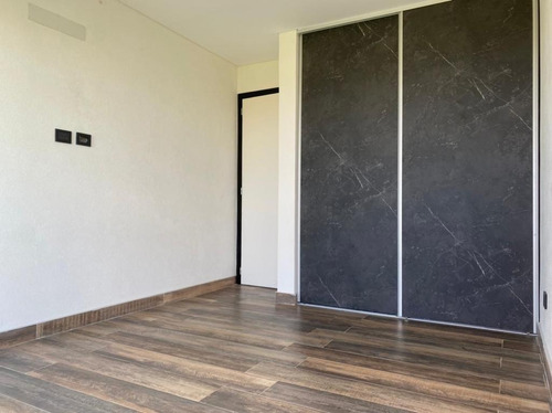 Imagen 22 de 26 de Casa En Venta En Barrio Santa Rita