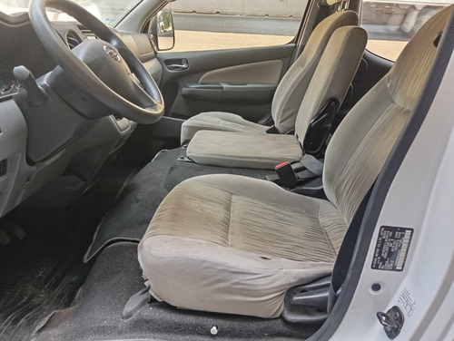 Nissan Urvan 2.5 15 Pas Amplia Aapack Seg Mt