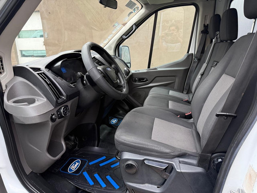 Ford Transit 3.8 Gasolina Bus 15 Pasajeros At