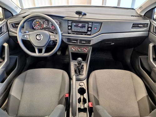 Imagem 13 de 15 de Volkswagen Virtus 1.6 Msi Flex 16v 5p Mec