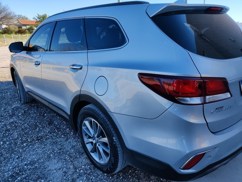 Imagen 5 de 15 de Hyundai Grand Santa Fé 2.2 Crdi Premium 7as Gps 2017