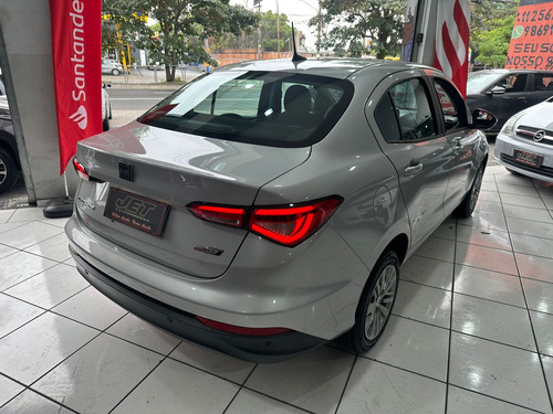 Fiat Cronos 1.0 Drive Flex 4p