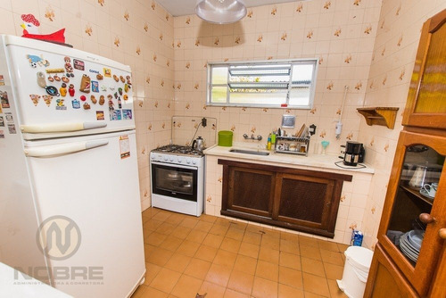 Imagem 11 de 15 de Casa No Centro De Teresopolis Com Quintal - L-685