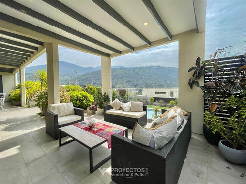 Casa En Venta De 4 Dorm. En Lo Barnechea (craighouse)