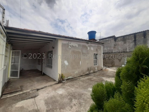 Imagen 10 de 10 de Casa En Venta En Urb. Carmen Elina, San Juan De Los Morros. 23-24540