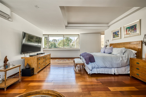 Casa Mediterránea En Venta En Las Condesas, Las Condes