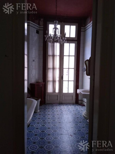 Imagen 19 de 24 de Venta Departamento De 10 Ambientes En Monserrat (28302)
