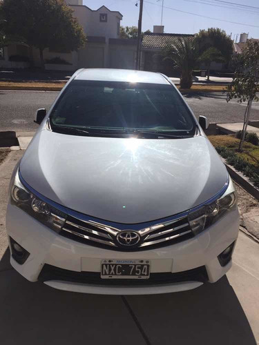 Imagen 1 de 15 de Toyota Corolla 2014 1.8 Se-g Cvt 140cv