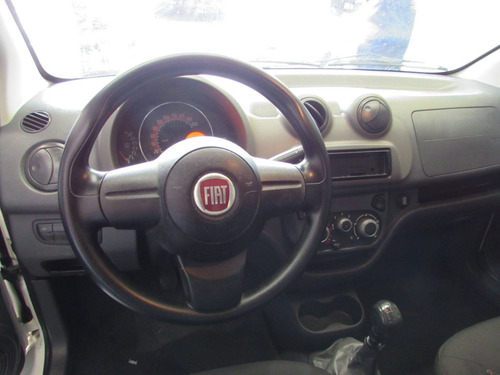 Imagem 9 de 15 de Fiat Fiorino