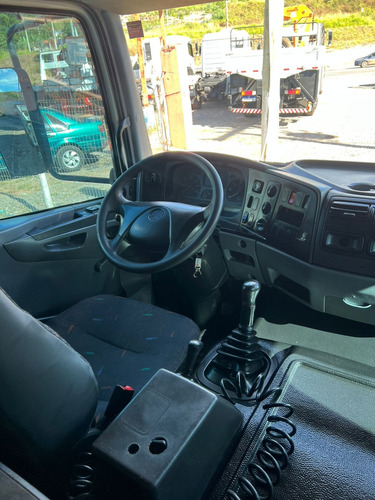 Mb Atego 2425 Bi-truck Com Carroceria