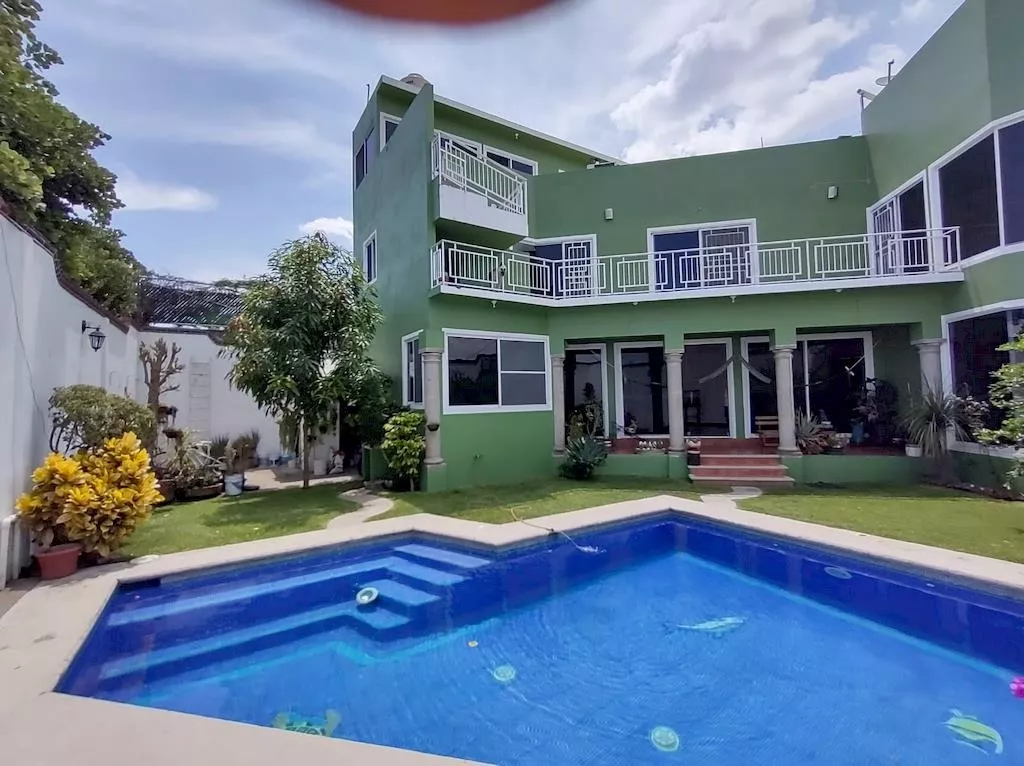 Bonita Casa En Renta En Colonia Granjas, Cuernavaca Morelos.