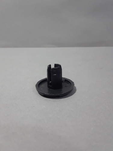 Grapas Automotriz Tapicería Guarda Polvo. Molduras
