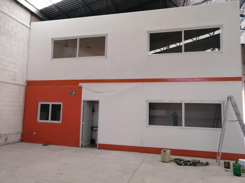 Bodega En Renta En Querétaro Avenida Principal Por Boulevard Bernardo Quintana Con Transformador