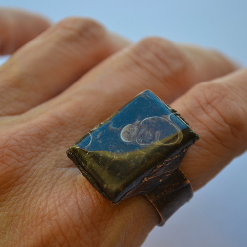 Imagen 3 de 10 de Anillo Grande De Agata Turritela, Cobre, Piedra Natural