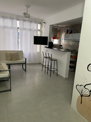 Apt Guarujá Pé Na Areia Enseada Pitangueiras (porteira Fechada)