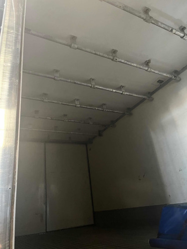 Imagem 17 de 21 de Vw 15190 Bau 2014 A Diesel Gancheiro No Chassis 200 Mil