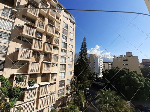 Imagen 29 de 30 de Apartamento En Venta - Los Palos Grandes 22-16330 - Ja 04242153335