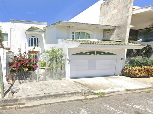 Casa En Venta ¡excelente Inversión! Única Oportunidad De Adquirir Esta Propiedad
