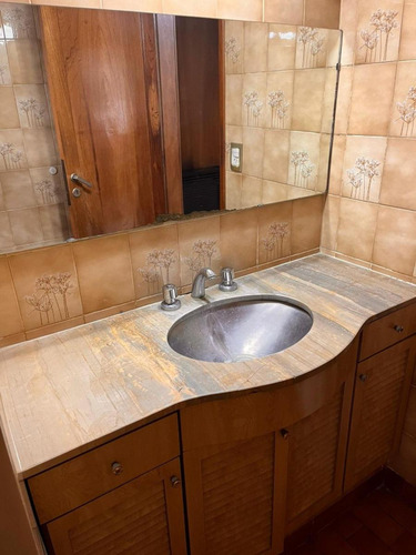 Casa En Venta - 2 Dormitorios 1 Baño - Cochera - 448mts2 - Libertad
