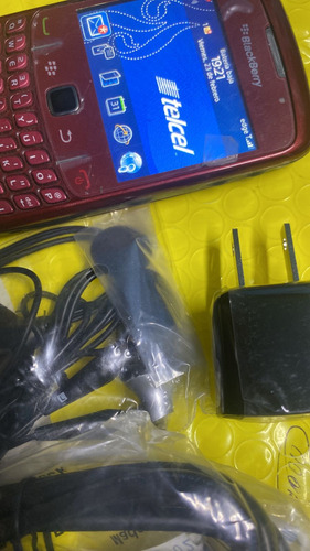Blackberry 8520 Para Uso Telcel Color Tinto. Impecable. (Usado)