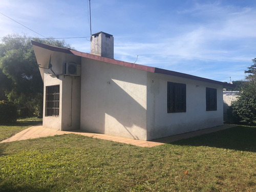 Imagen 11 de 30 de En Muy Buen Punto, Casa En Esquina