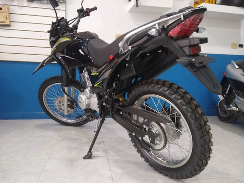 Imagen 4 de 15 de Mondial Enduro Td 250 O Ahora18 $49.900