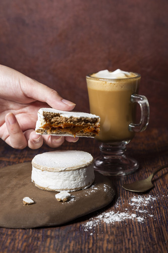 Alfajor Premium Blasus Dulce De Leche C/merengue 12un 900g