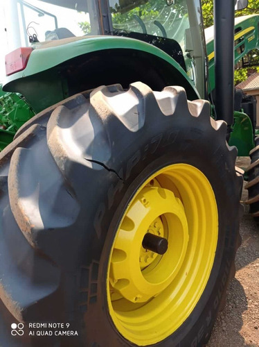 John Deere 7225j