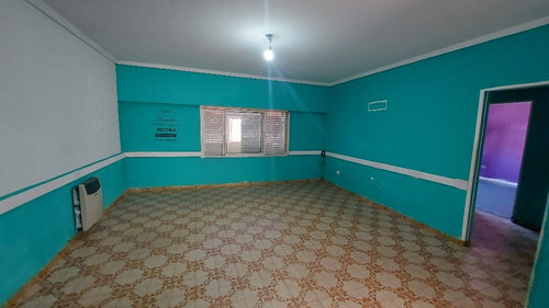 Galpon Con Vivienda En Venta En Lanus Oeste