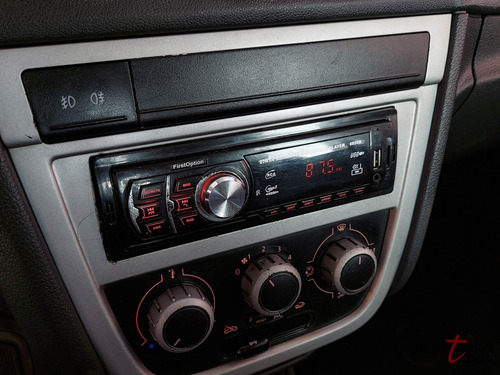 Volkswagen Gol 1.0 MI 8V FLEX 4P MANUAL