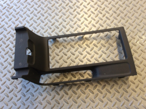 Vista De Porta Vasos Consola Mazda 3 Sport 4p 04-09 Oem