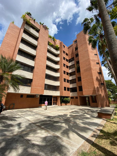 Excelente Apartamento Para Alquilar En Inmejorables Condiciones, Estratégicamente Ubicado En La Urb. Campo Alegre