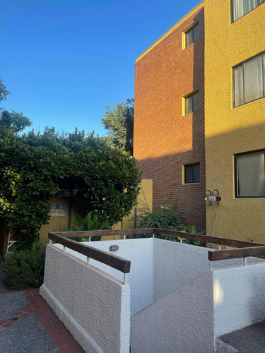 Único Y Hermoso Duplex De 4 Dormitorios Más Sala De Estar