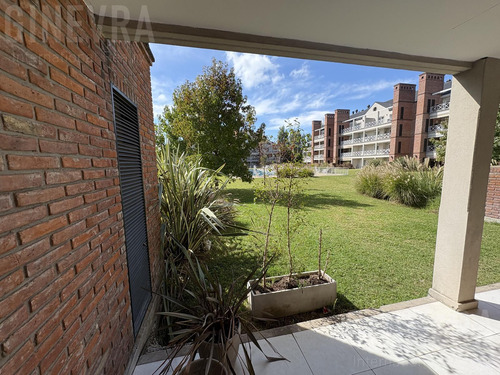Departamento De 2 Ambientes En Alquiler En Tortugas Ii
