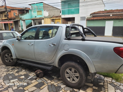 Mitsubishi L200 3.2 Triton Hpe Cab. Dupla 4x4 4p