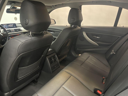 BMW Serie 3 320i 2.0 16v Turbo Active Flex 4p Automatico