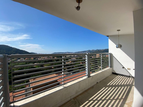 Imagen 23 de 28 de Belkliag/ Vende Apartamento 198m Equipado Duplex De Lujo Planta 50%, Pozo En Mañongo (alfb)
