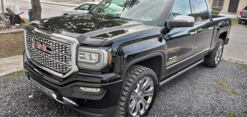 Imagen 5 de 13 de Gmc Sierra 2017 6.2 Denali Dvd At