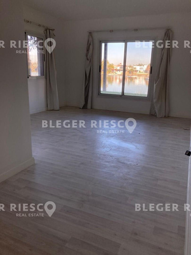 Imagen 9 de 24 de Departamento Dúplex En Venta Ubicado En Condominios De La Bahia, Nordelta, Tigre